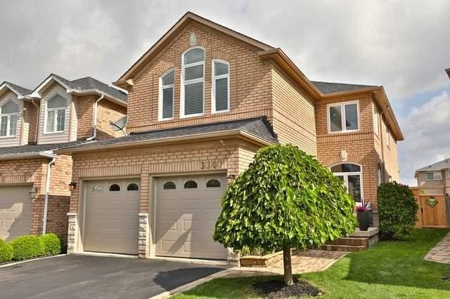 3307 Laburnum Cres, House detached with 4 bedrooms, 3 bathrooms and 2 parking in Mississauga ON | Image 1