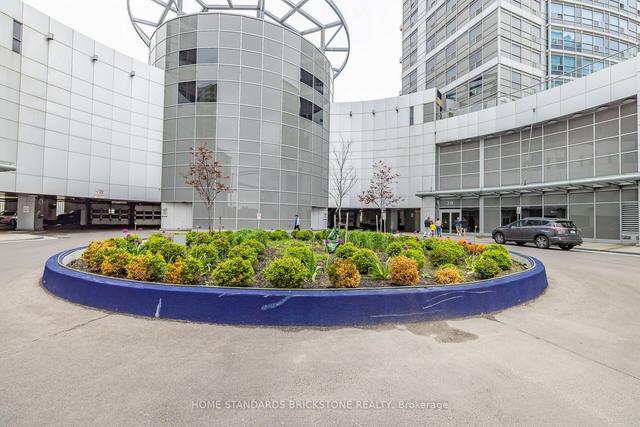 th 326 - 38 Lee Centre Dr, Townhouse with 2 bedrooms, 2 bathrooms and 1 parking in Toronto ON | Image 26