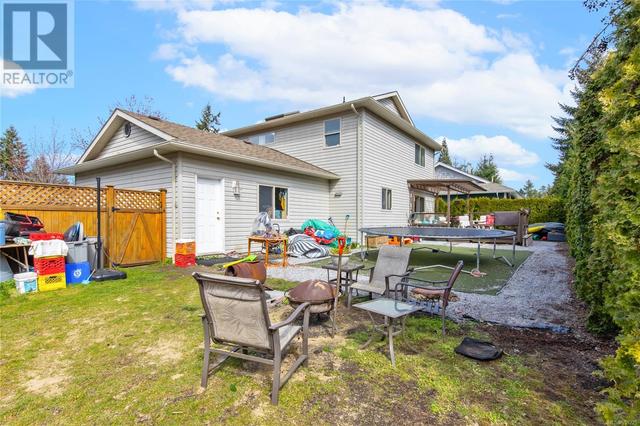 228 Saturna Dr, House detached with 4 bedrooms, 3 bathrooms and 3 parking in Qualicum Beach BC | Image 22