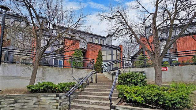 th 23 - 100 Arbors Lane, Townhouse with 3 bedrooms, 2 bathrooms and 2 parking in Vaughan ON | Image 28