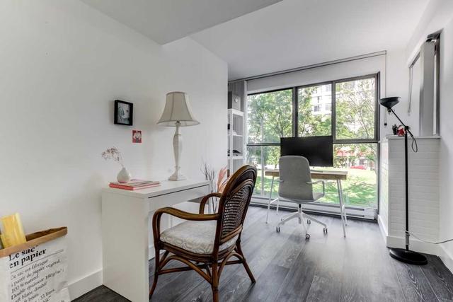 209 - 65 Scadding Ave, Condo with 2 bedrooms, 2 bathrooms and 1 parking in Toronto ON | Image 9