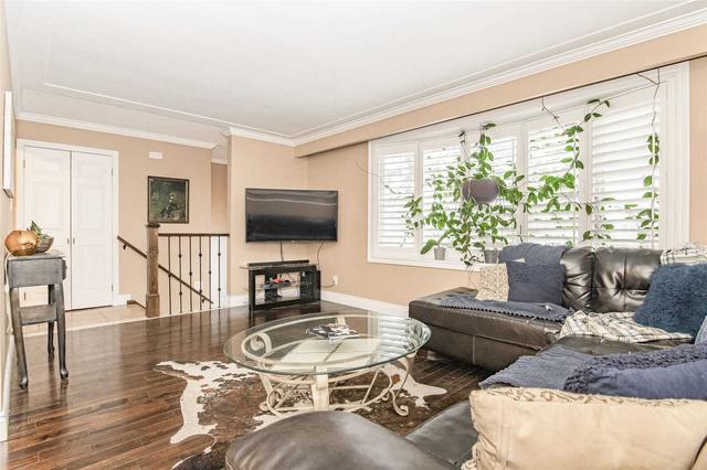 65 Devere Dr, House detached with 3 bedrooms, 2 bathrooms and 5 parking in Guelph ON | Image 36