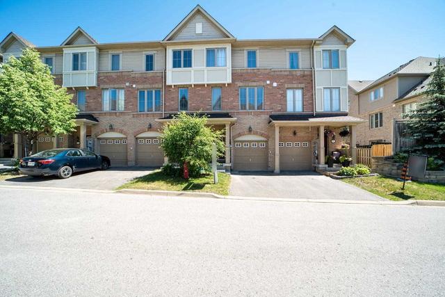 30 - 19 Cailiff St, Townhouse with 3 bedrooms, 3 bathrooms and 2 parking in Brampton ON | Image 1