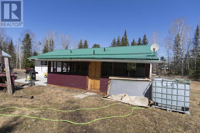2093 Hwy 591, House detached with 3 bedrooms, 1 bathrooms and null parking in Thunder Bay, Unorganized ON | Image 30