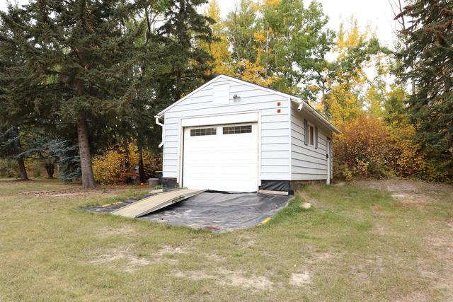 4701 22 Street, House detached with 4 bedrooms, 2 bathrooms and null parking in Wetaskiwin County No. 10 AB | Image 19