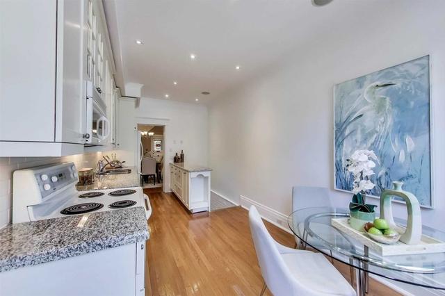 313 Seaton St, House attached with 4 bedrooms, 2 bathrooms and 1 parking in Toronto ON | Image 6