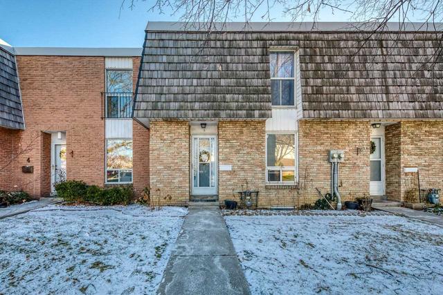 unit3 - 73 Old Burnhamthorpe Rd, Townhouse with 3 bedrooms, 2 bathrooms and 1 parking in Toronto ON | Image 12