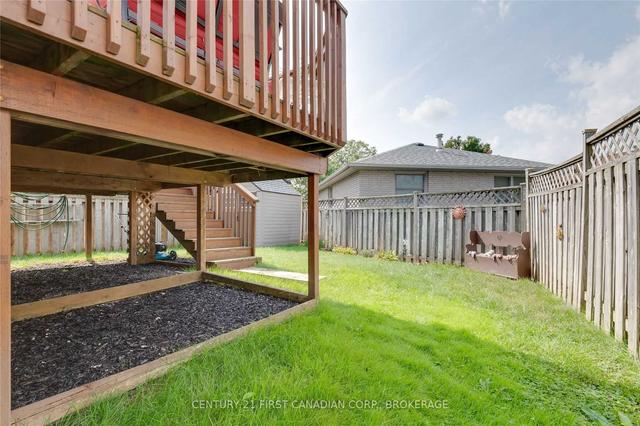 690 Railton Ave, House detached with 2 bedrooms, 2 bathrooms and 2 parking in London ON | Image 30