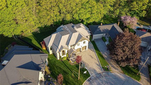 25 Sifton Crt, House detached with 4 bedrooms, 8 bathrooms and 9 parking in Toronto ON | Image 30