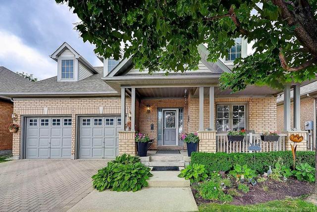 37 Golf Links Dr, Condo with 2 bedrooms, 3 bathrooms and 2 parking in Brampton ON | Image 1