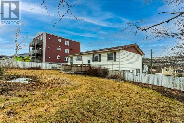 191 Park Avenue, House other with 4 bedrooms, 2 bathrooms and null parking in Mount Pearl NL | Image 19