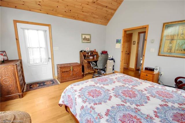 10 Bellmore Lane, House detached with 4 bedrooms, 2 bathrooms and 7 parking in Northern Bruce Peninsula ON | Image 21