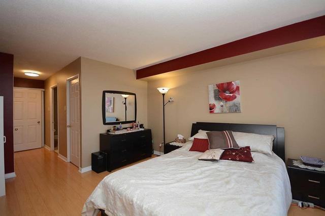 2002 - 4450 Tucana Crt, Condo with 2 bedrooms, 2 bathrooms and 1 parking in Mississauga ON | Image 13