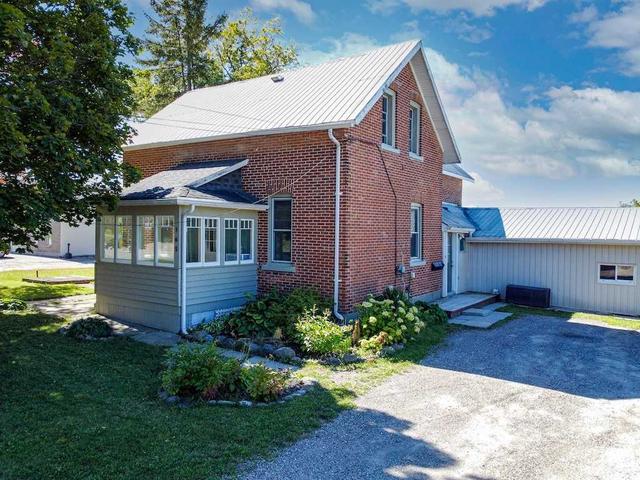 165 St. David St, House detached with 5 bedrooms, 4 bathrooms and 10 parking in Kawartha Lakes ON | Card Image