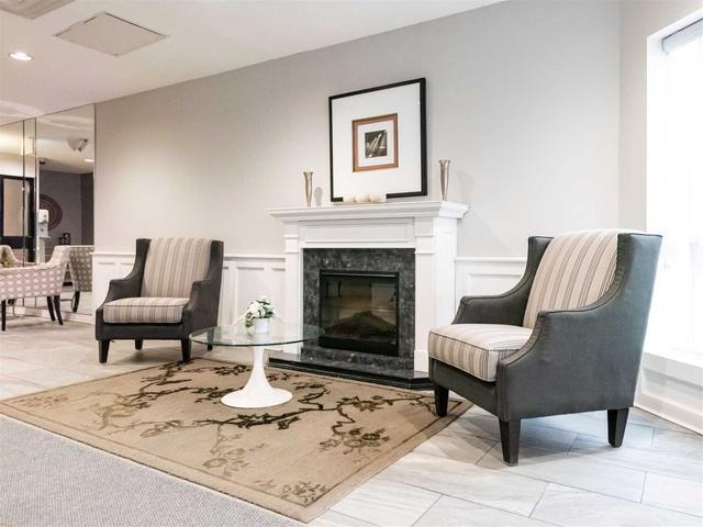 1402 - 20 Mcfarlane Dr, Condo with 2 bedrooms, 2 bathrooms and 1 parking in Halton Hills ON | Image 7