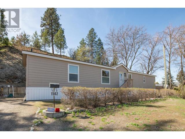 1502 46 Avenue, House other with 2 bedrooms, 2 bathrooms and 4 parking in Vernon BC | Image 4