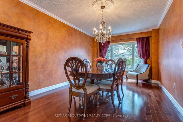 216 Nottingham Dr, House detached with 4 bedrooms, 3 bathrooms and 4 parking in Oakville ON | Image 36