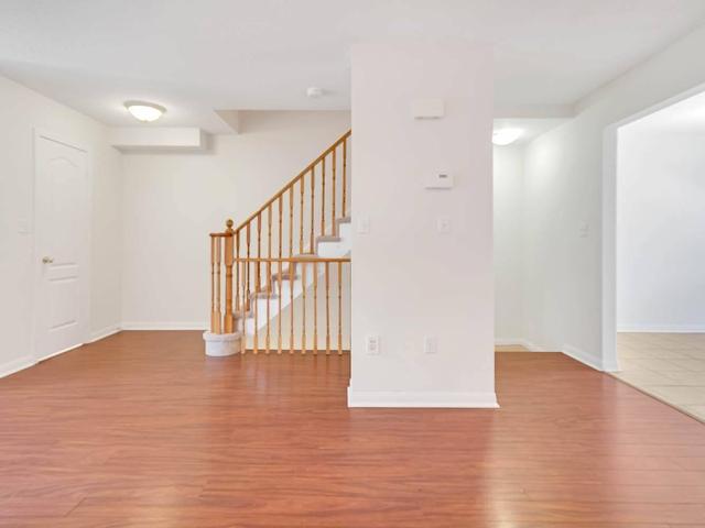 203 - 80 Acorn Pl, Townhouse with 3 bedrooms, 3 bathrooms and 2 parking in Mississauga ON | Image 13