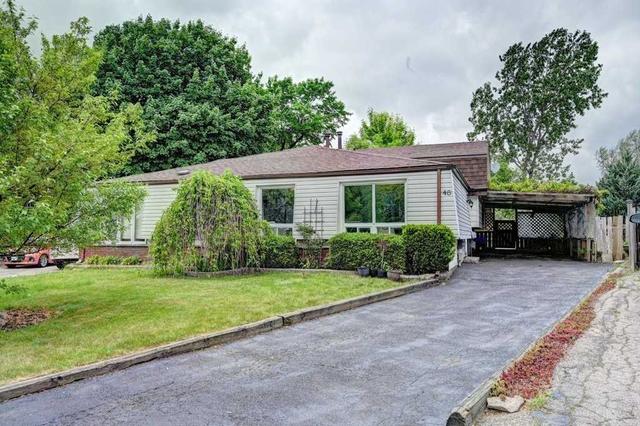 46 Cluthe Cres, House semidetached with 3 bedrooms, 1 bathrooms and 5 parking in Kitchener ON | Image 1