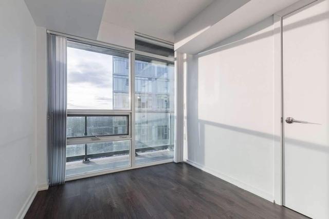 lph11 - 36 Lisgar St, Condo with 2 bedrooms, 2 bathrooms and 1 parking in Toronto ON | Image 5