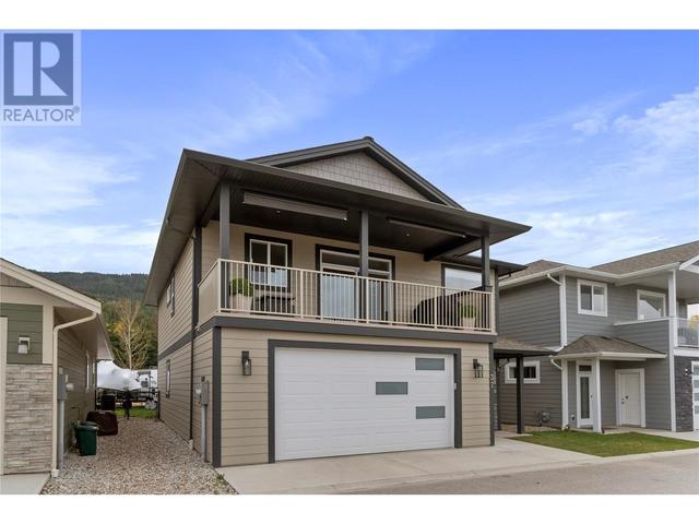 37 - 1791 10 Street Sw, House detached with 5 bedrooms, 3 bathrooms and 2 parking in Salmon Arm BC | Image 2