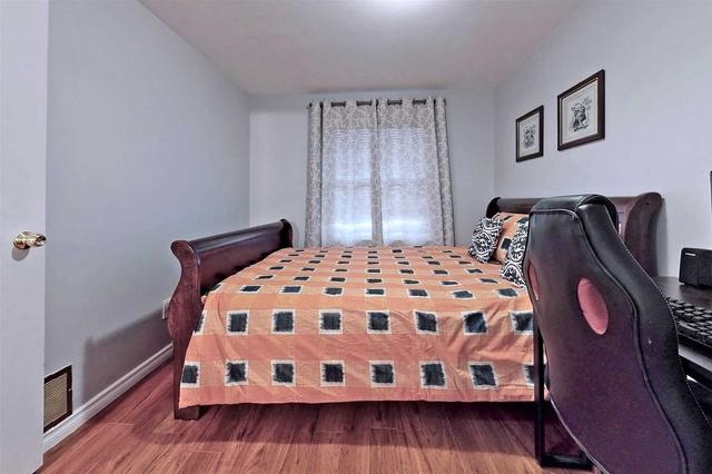 52 Eden Park Dr, Townhouse with 3 bedrooms, 2 bathrooms and 2 parking in Brampton ON | Image 15