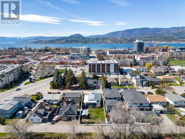 2983 Conlin Court, House detached with 3 bedrooms, 2 bathrooms and 5 parking in Kelowna BC | Image 5