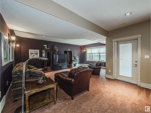 28 - 18343 Lessard Rd Nw, House detached with 3 bedrooms, 3 bathrooms and null parking in Edmonton AB | Image 28