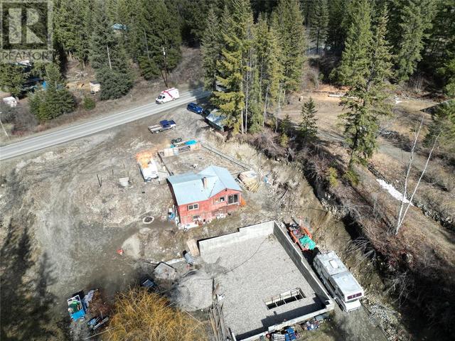 1098 Highway 6 Highway, House detached with 1 bedrooms, 1 bathrooms and 10 parking in North Okanagan E BC | Image 7