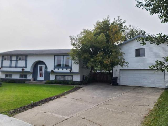 9605 75 Avenue, House detached with 5 bedrooms, 2 bathrooms and 4 parking in Peace River AB | Image 2