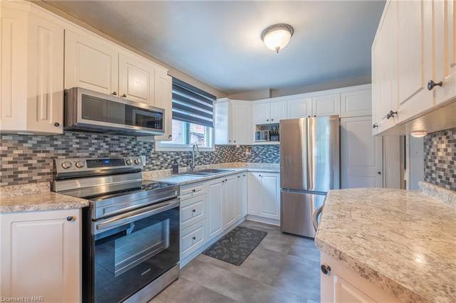 6182 Johnson Drive, House detached with 3 bedrooms, 1 bathrooms and 3 parking in Niagara Falls ON | Image 8