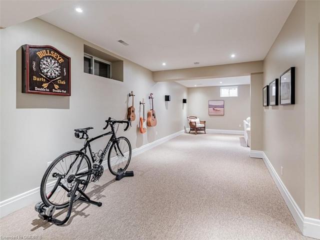 36 West Village Drive, House detached with 4 bedrooms, 4 bathrooms and 8 parking in Caledon ON | Image 34