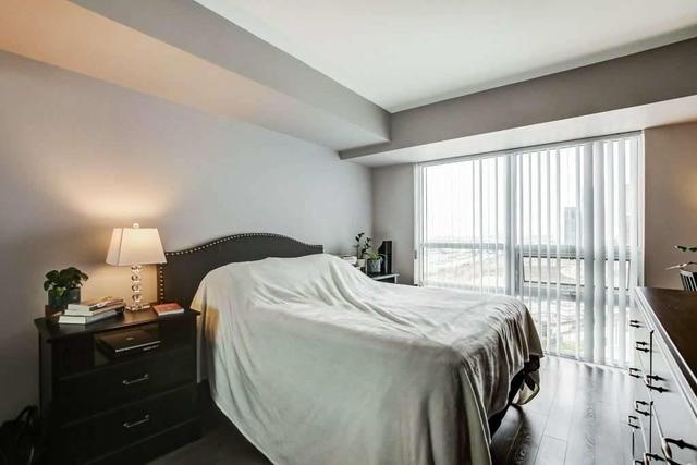 1508 - 1 Michael Power Pl, Condo with 1 bedrooms, 1 bathrooms and 1 parking in Toronto ON | Image 4