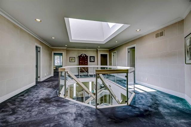 81 Thornridge Dr, House detached with 5 bedrooms, 8 bathrooms and 15 parking in Vaughan ON | Image 10