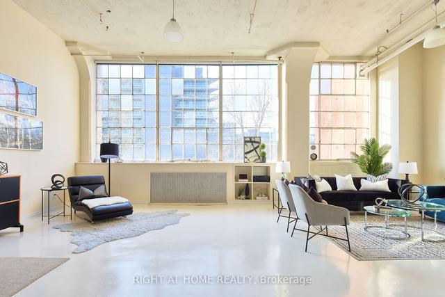 206 - 245 Carlaw Ave, Condo with 1 bedrooms, 1 bathrooms and 1 parking in Toronto ON | Image 13