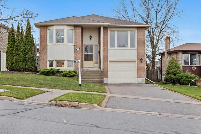 893 Mahina St, House detached with 3 bedrooms, 2 bathrooms and 3 parking in Oshawa ON | Card Image