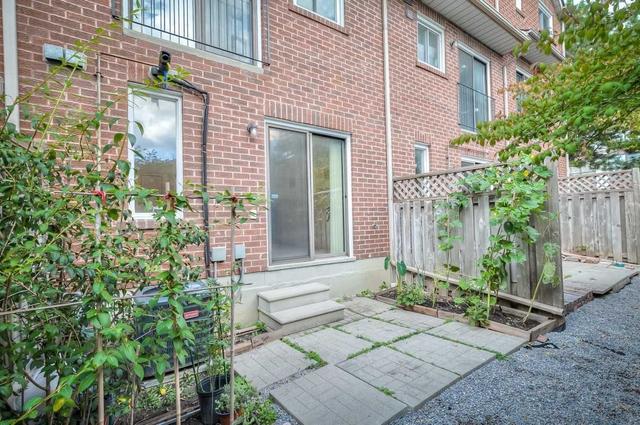 3 - 10 Reidmount Ave, Townhouse with 3 bedrooms, 2 bathrooms and 2 parking in Toronto ON | Image 21