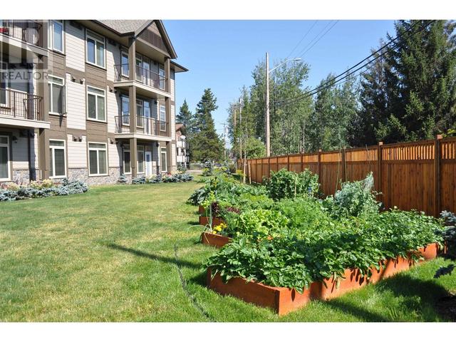 211 - 3684 Princess Crescent, Condo with 2 bedrooms, 2 bathrooms and null parking in Smithers BC | Image 11