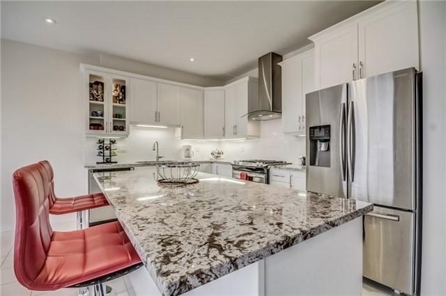 12 Aldersgate Dr, House detached with 4 bedrooms, 3 bathrooms and 2 parking in Brampton ON | Image 10