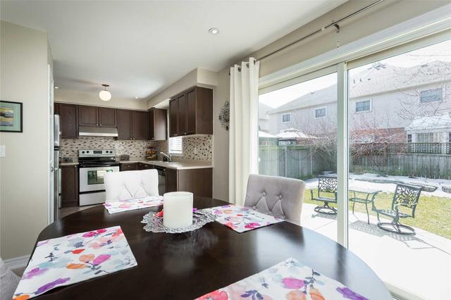 99 Fiddlehead Cres, House detached with 3 bedrooms, 3 bathrooms and 2 parking in Hamilton ON | Image 8