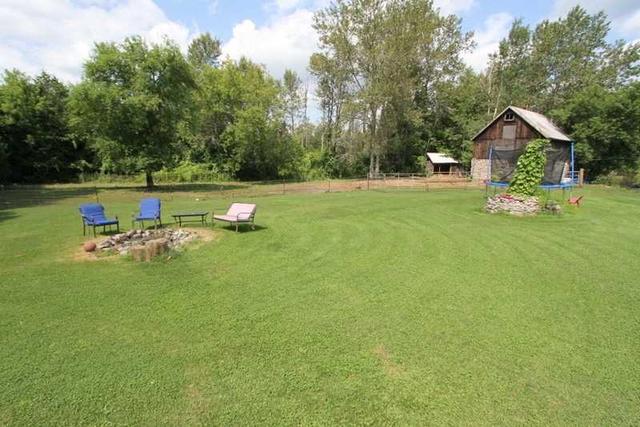 40 Rocky Ridge Rd, House detached with 3 bedrooms, 2 bathrooms and 5 parking in Kawartha Lakes ON | Image 6