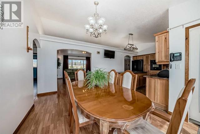435004, Range Road 283, House detached with 5 bedrooms, 3 bathrooms and null parking in Ponoka County AB | Image 4