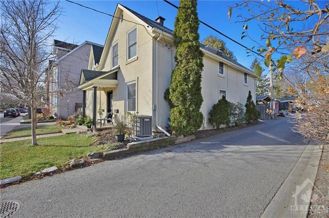 127 Keefer Street, House detached with 3 bedrooms, 2 bathrooms and 3 parking in Ottawa ON | Image 28
