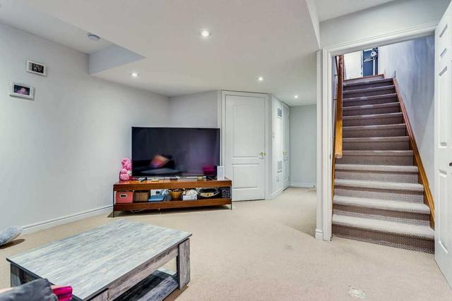 th7 - 9241 Bathurst St, House attached with 3 bedrooms, 3 bathrooms and 2 parking in Richmond Hill ON | Image 26