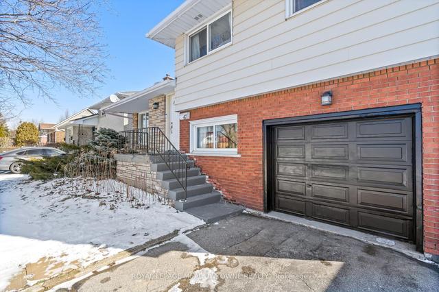 47 Collier Cres, House detached with 3 bedrooms, 3 bathrooms and 3 parking in Hamilton ON | Image 23