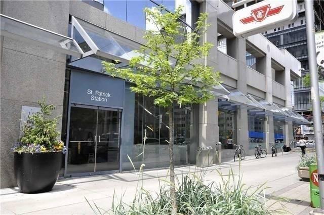 1001 - 426 University Ave, Condo with 1 bedrooms, 1 bathrooms and 0 parking in Toronto ON | Image 9