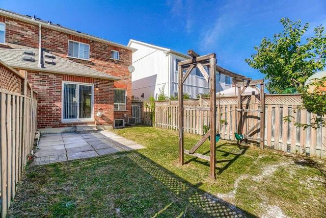 624 Rossellini Dr, House semidetached with 3 bedrooms, 4 bathrooms and 3 parking in Mississauga ON | Image 27