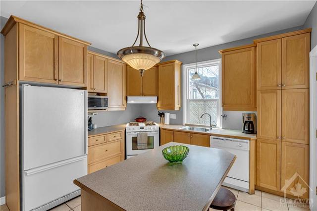 10 Monk Street, Townhouse with 3 bedrooms, 1 bathrooms and null parking in Ottawa ON | Image 10