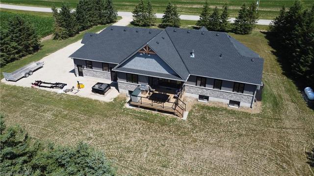 7751 Sideroad 7 East, House detached with 3 bedrooms, 3 bathrooms and 12 parking in Wellington North ON | Image 37