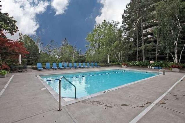2001 - 10 Avoca Ave, Condo with 2 bedrooms, 2 bathrooms and 1 parking in Toronto ON | Image 16
